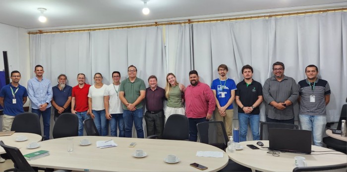 Prefeitura de Coxim e IFMS firmam parceria para implantação do curso de Agropecuária