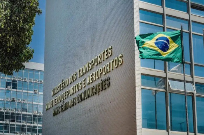 Promulgado crédito de R$ 869 milhões para Presidência, AGU e 16 ministérios
