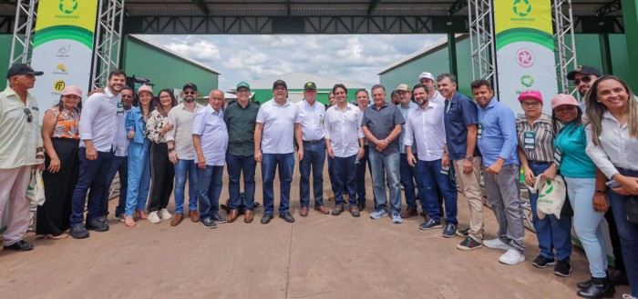 Governador assina termo de cooperação para cursos voltados à agricultura em Uruçuí e Sebastião Leal