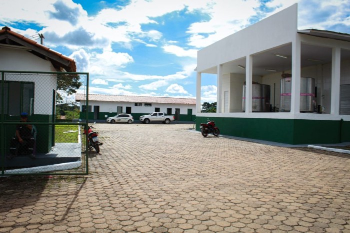 Seagri: Laticínio da Vila Sororó começa a beneficiar pequenos produtores rurais da região